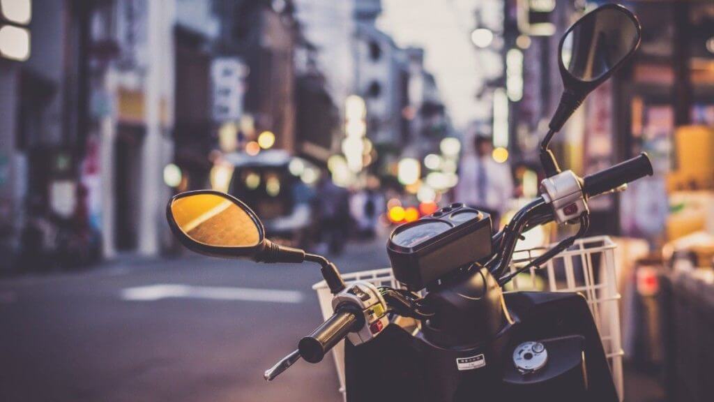 ¿Qué carnet de moto te puedes sacar con 16 años en España?